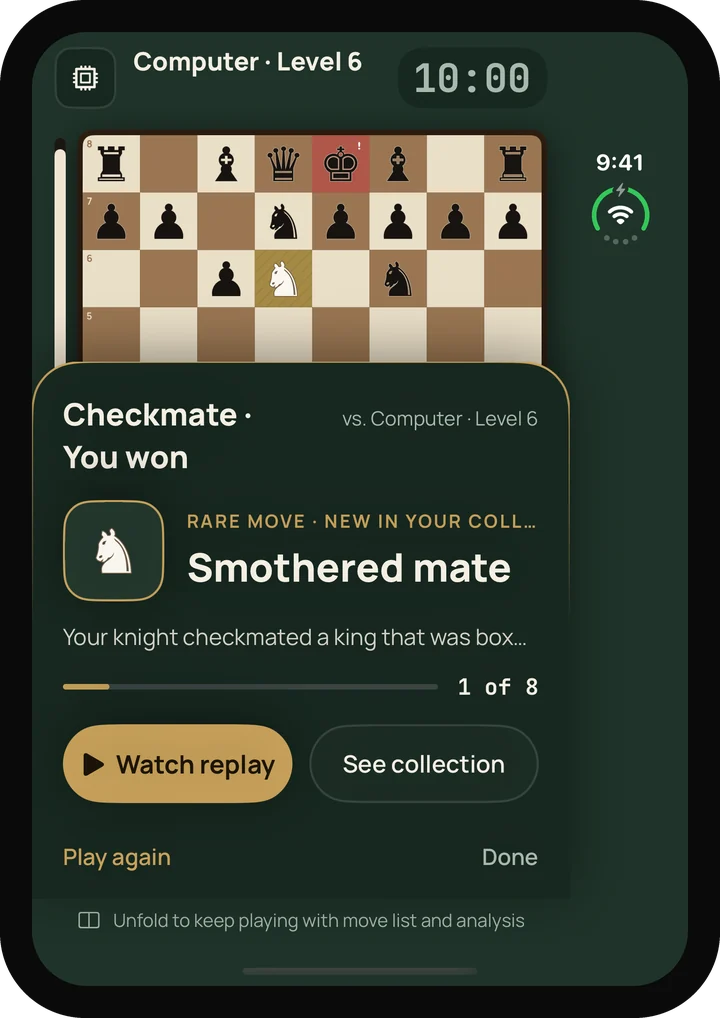 A new card earned after a win: “Smothered mate”, with buttons to watch the replay or see the collection.
